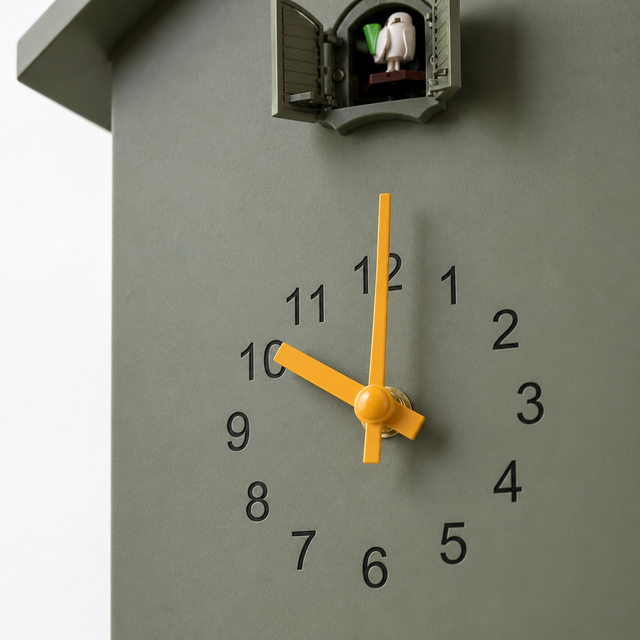 Green House Style Pendulum Wall Clock - Image 3
